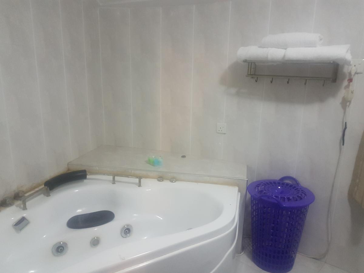Mariam Hotel Tamale Екстер'єр фото